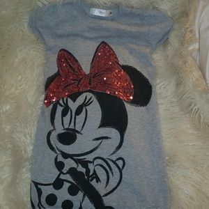 Minnie Mouse tunic... looks great with leggings